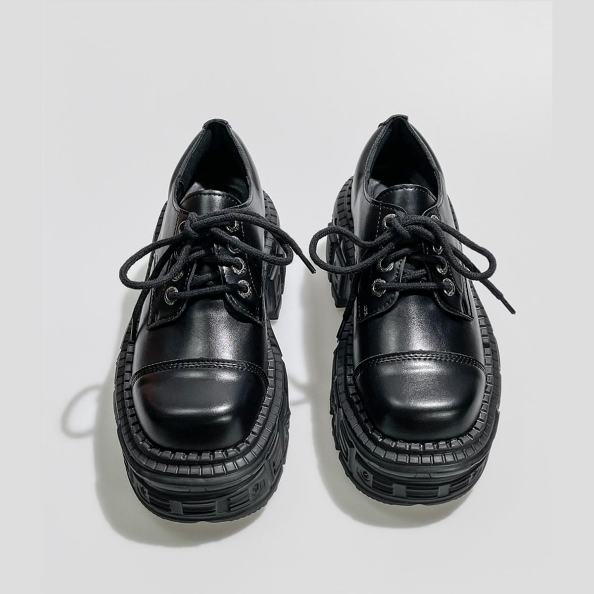 Black Heavy Tread Platform Shoes