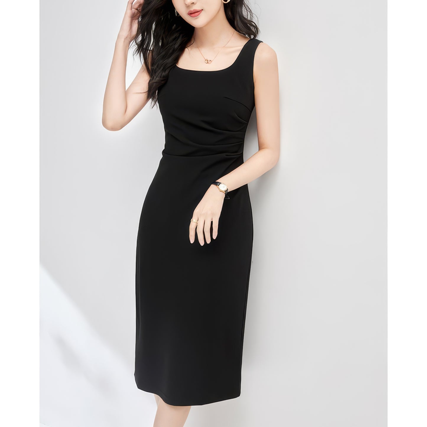 Scoop Neck Sleeveless Black Midi Dress