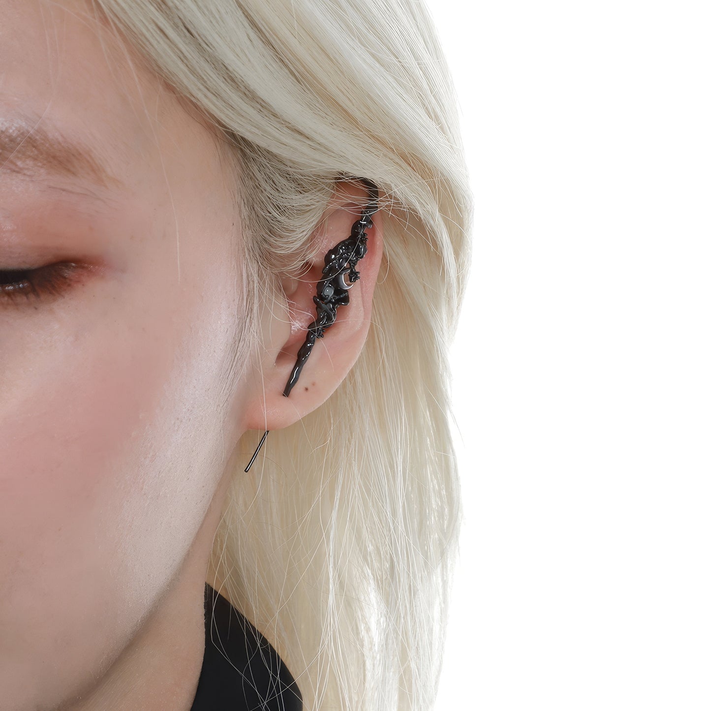 Black Crescent Vine Ear Cuff