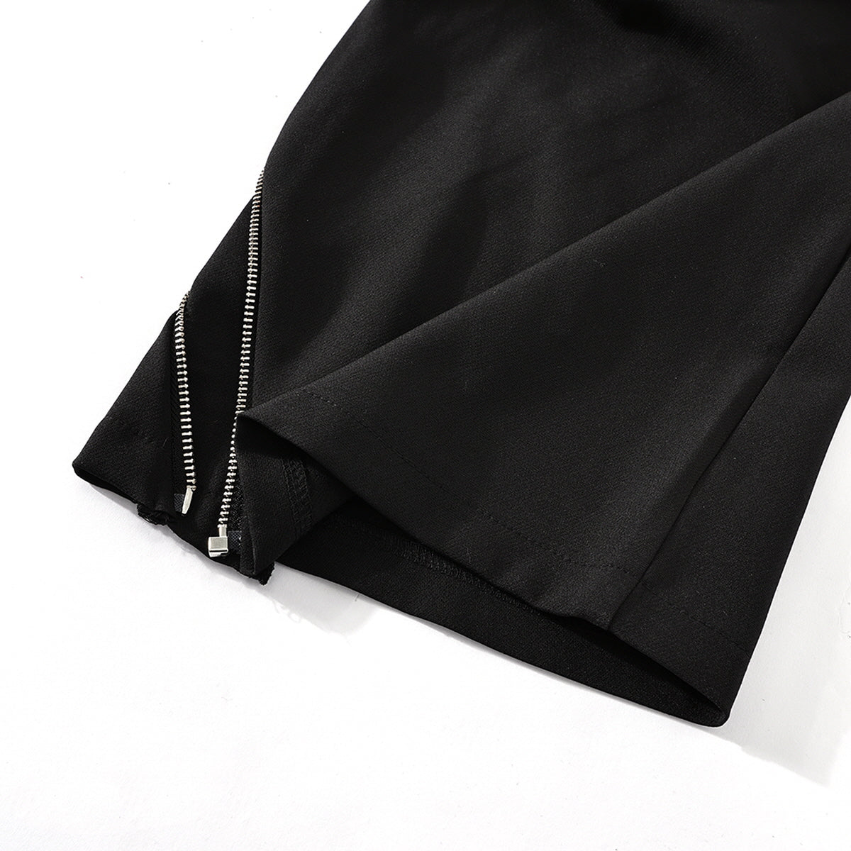 Zipper Detail Wide-Leg Pants