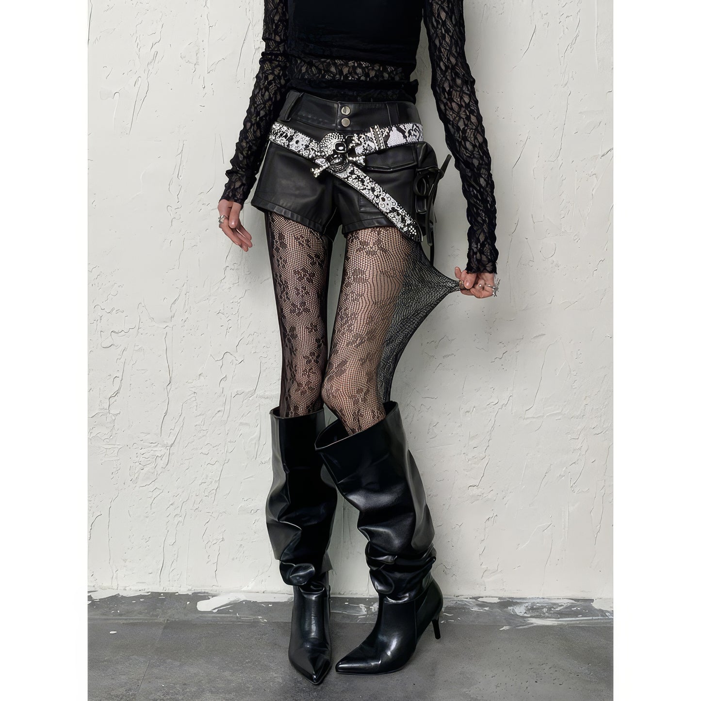 Floral Lace Sheer Seam Pantyhose