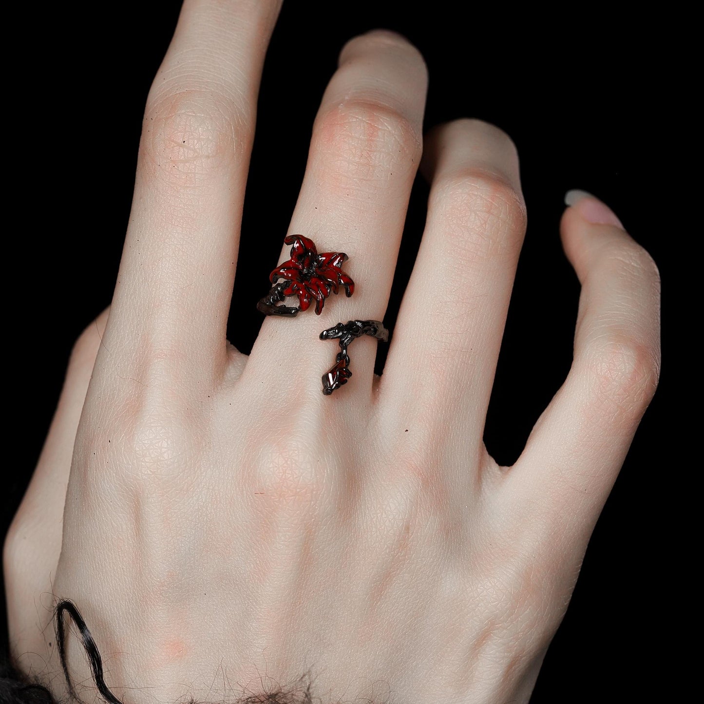 Red Lily Chain Detail Open Ring