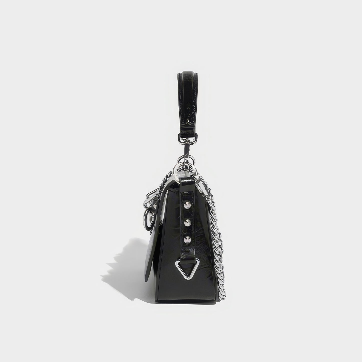 Ring Hardware Chain Handle Shoulder Bag