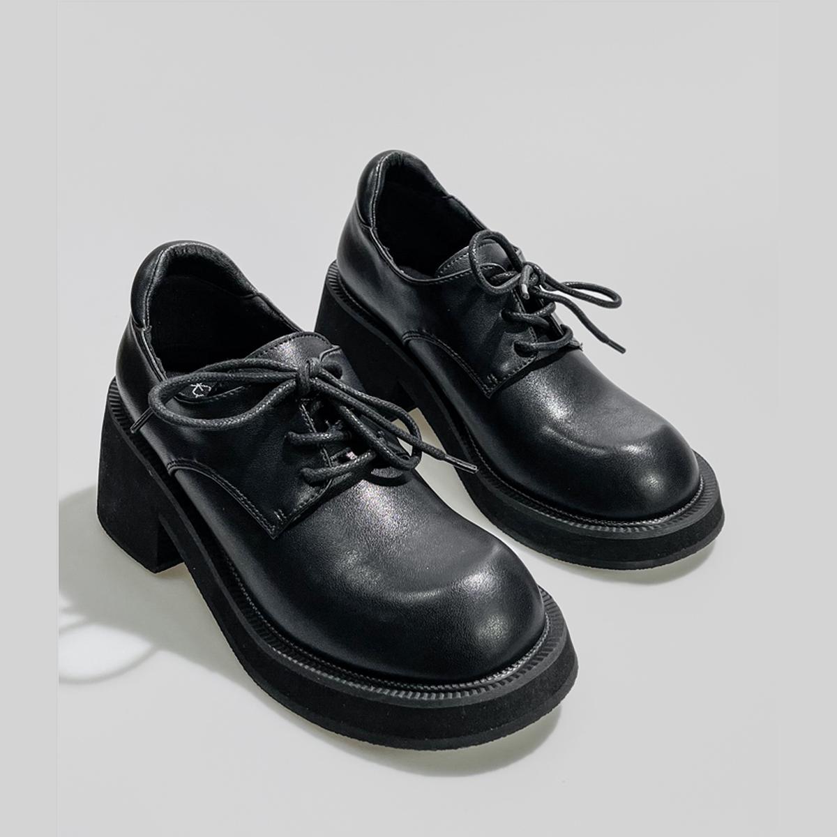 Black Minimalist Chunky Heel Shoes