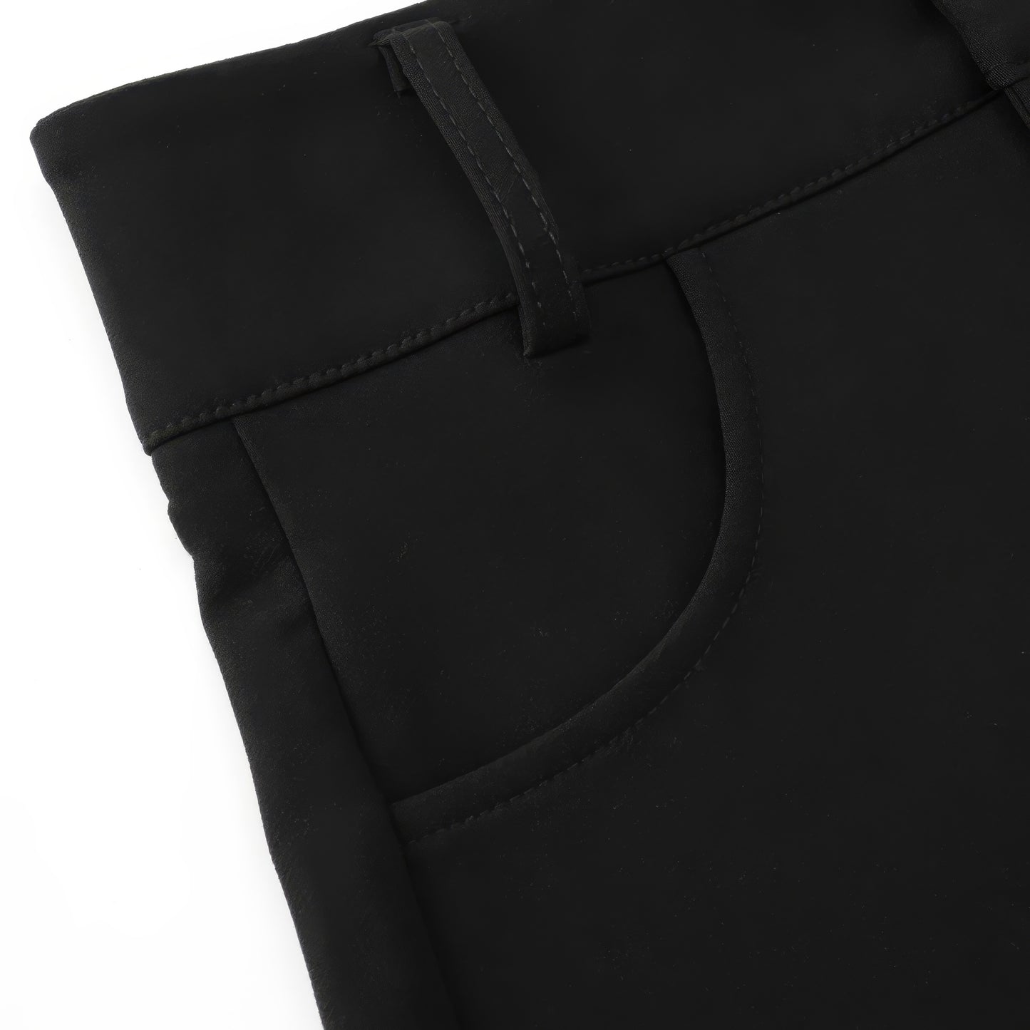 Square Buckle Belted Black Shorts