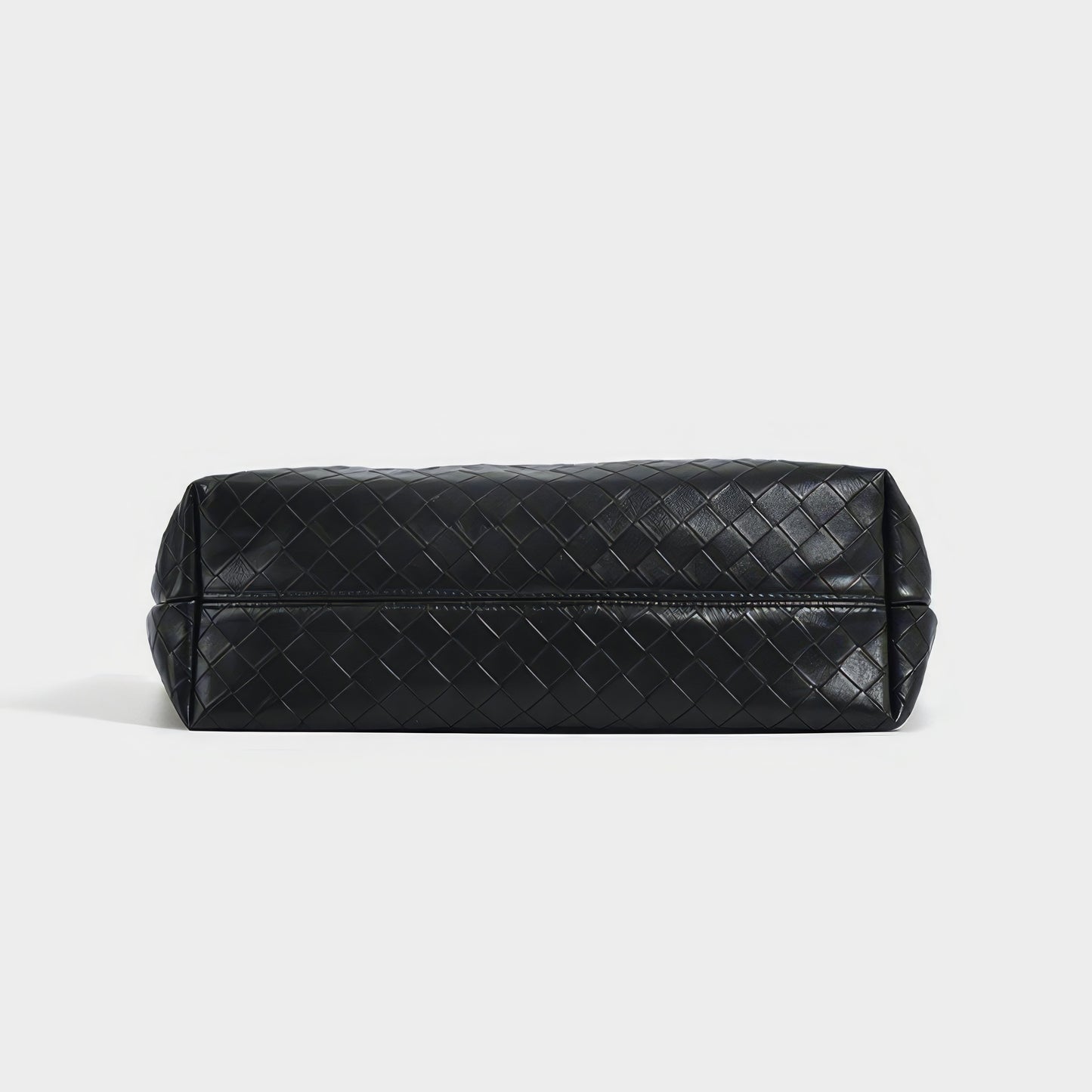 Woven Knot Handle Shoulder Bag