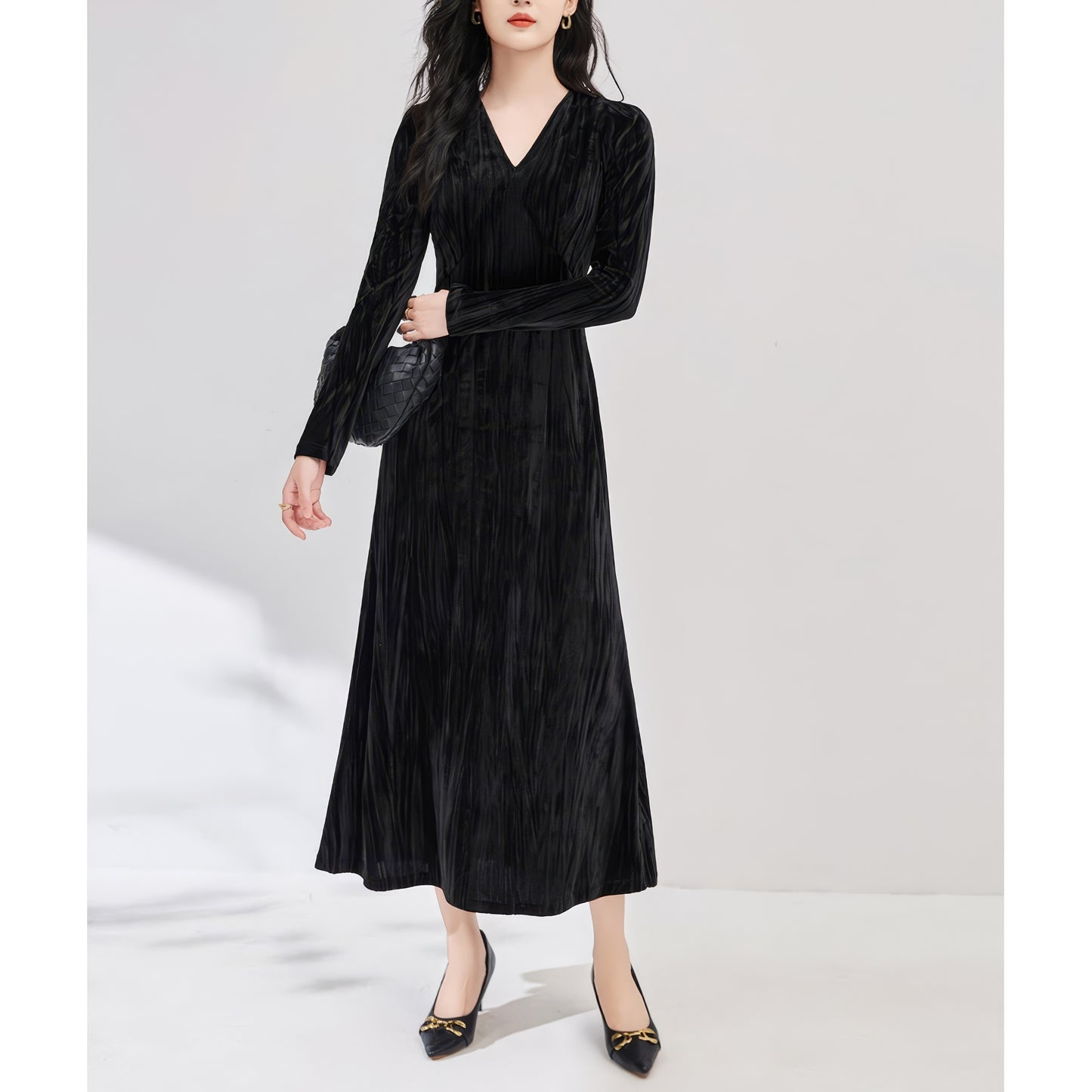 Velvet V-Neck Long Sleeve Maxi Dress