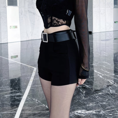 Square Buckle Belted Black Shorts