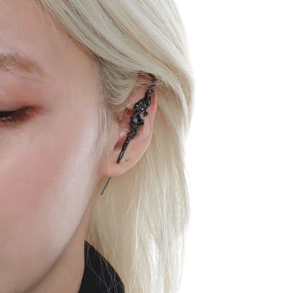 Black Crescent Vine Ear Cuff