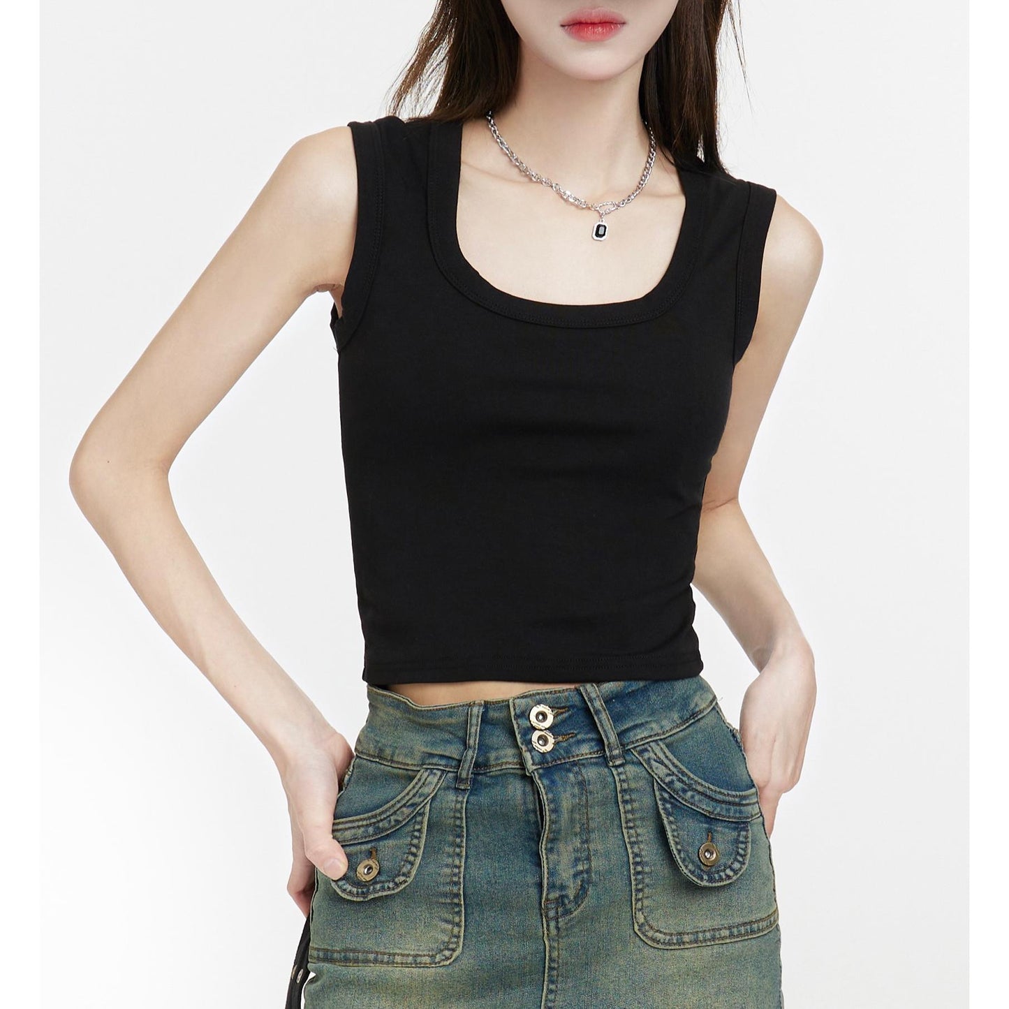 Scoop Neck Stretchy Crop Tank Top