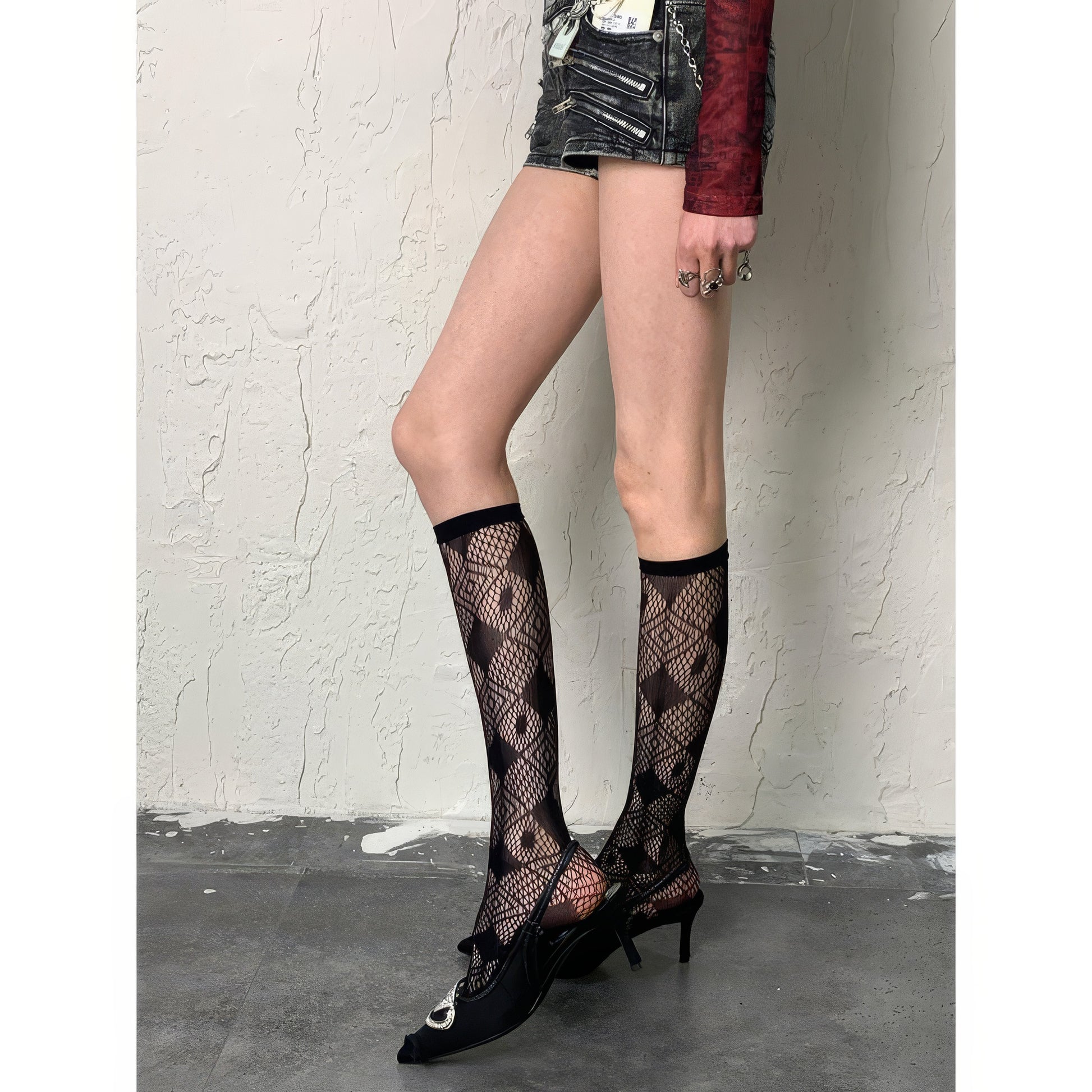 Diamond Circle Mesh Knee Socks