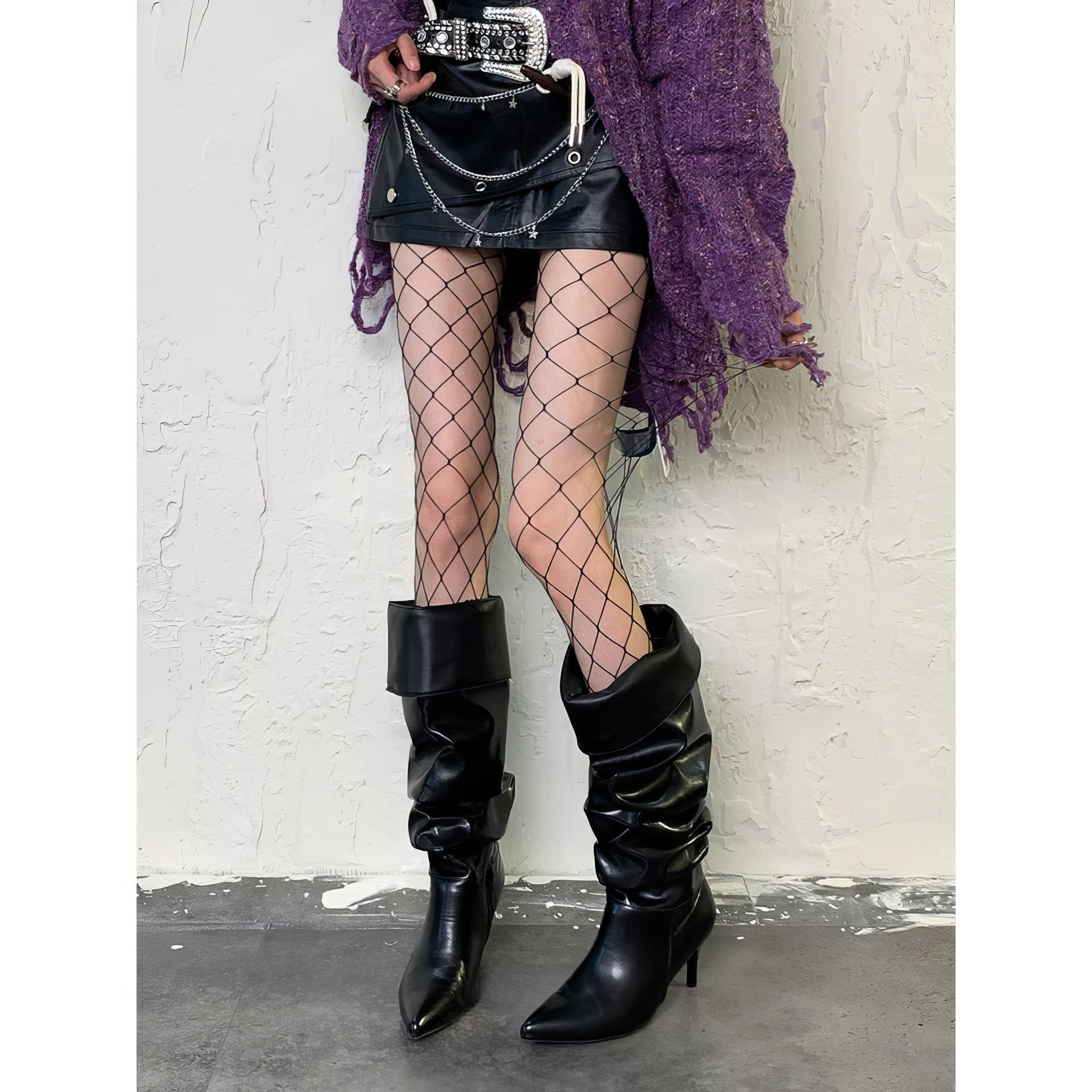 Wide Diamond Fishnet Mesh Tights