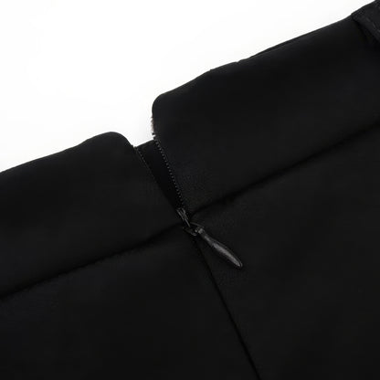 Chain Detail High-Waisted Black Shorts