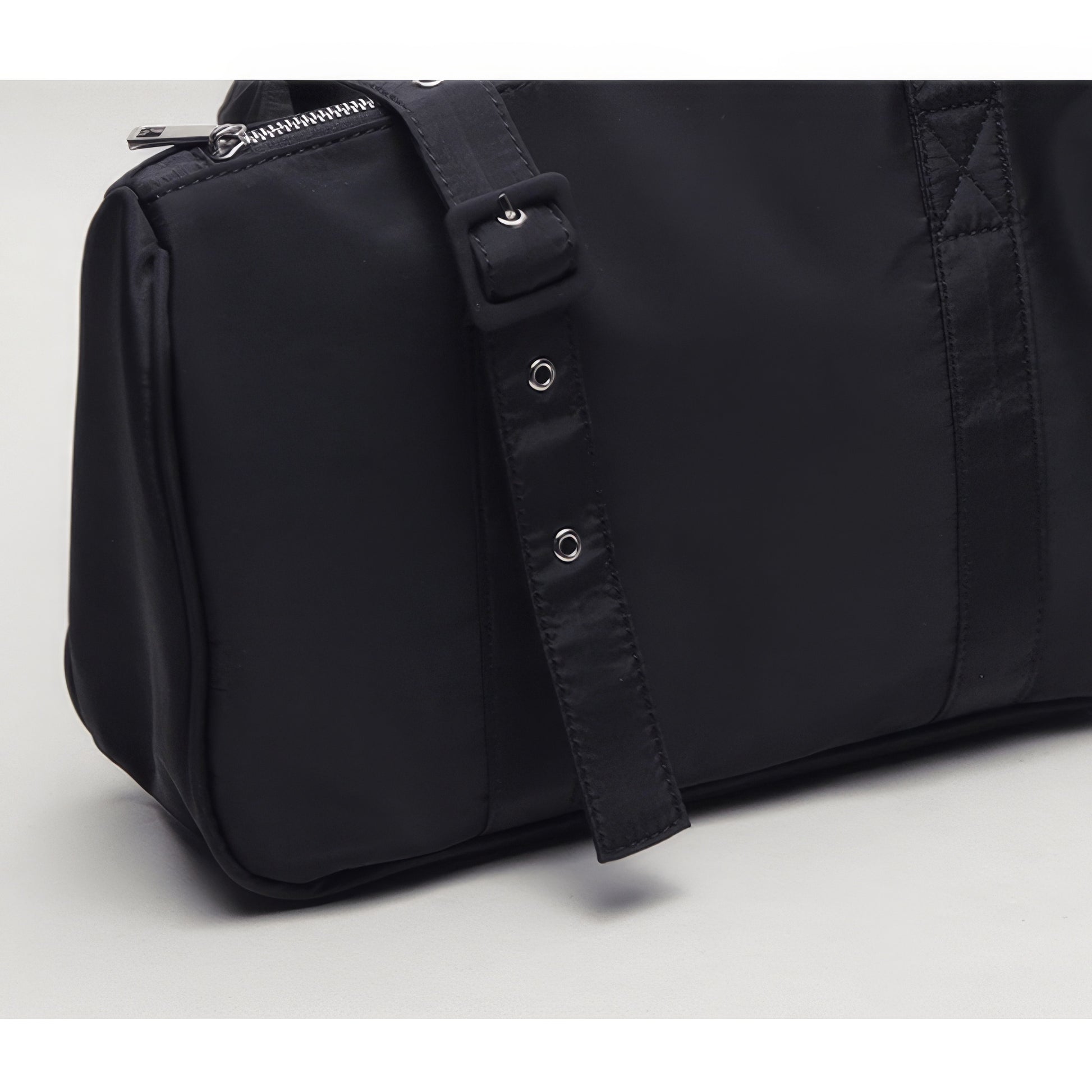 Minimal Buckle Strap Nylon Tote