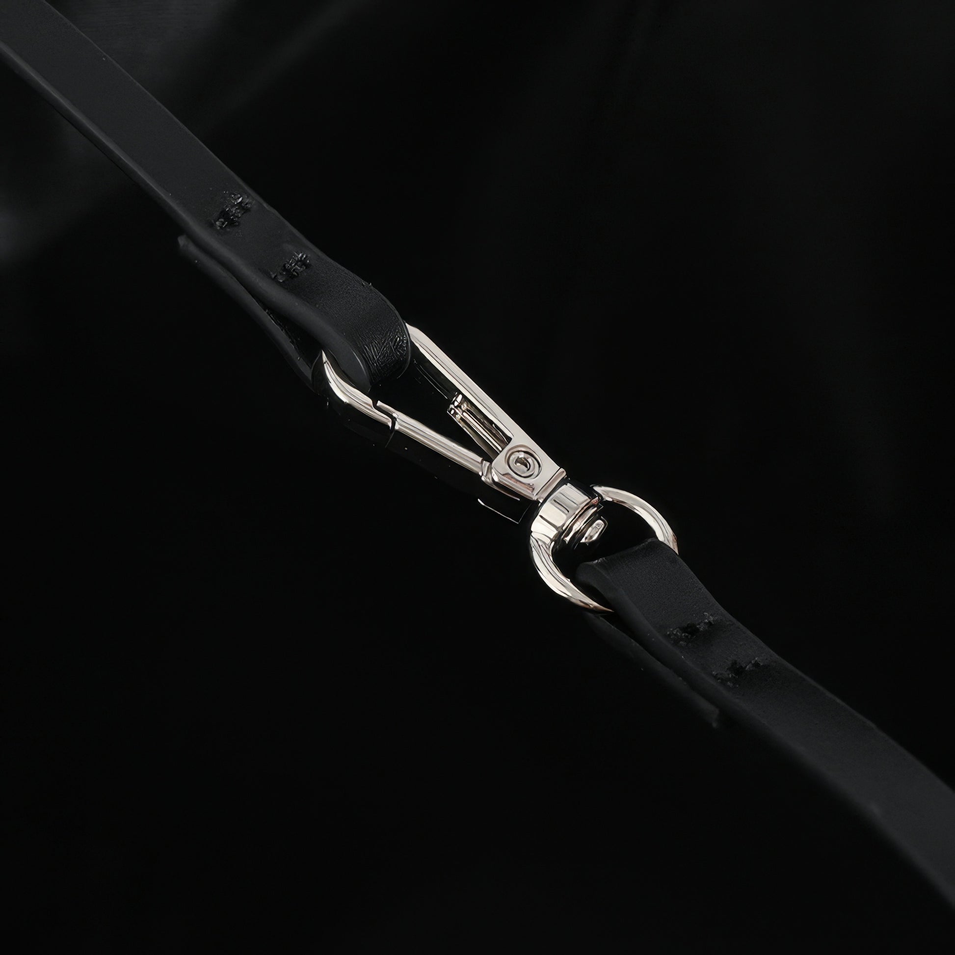 Woven Knot Handle Shoulder Bag