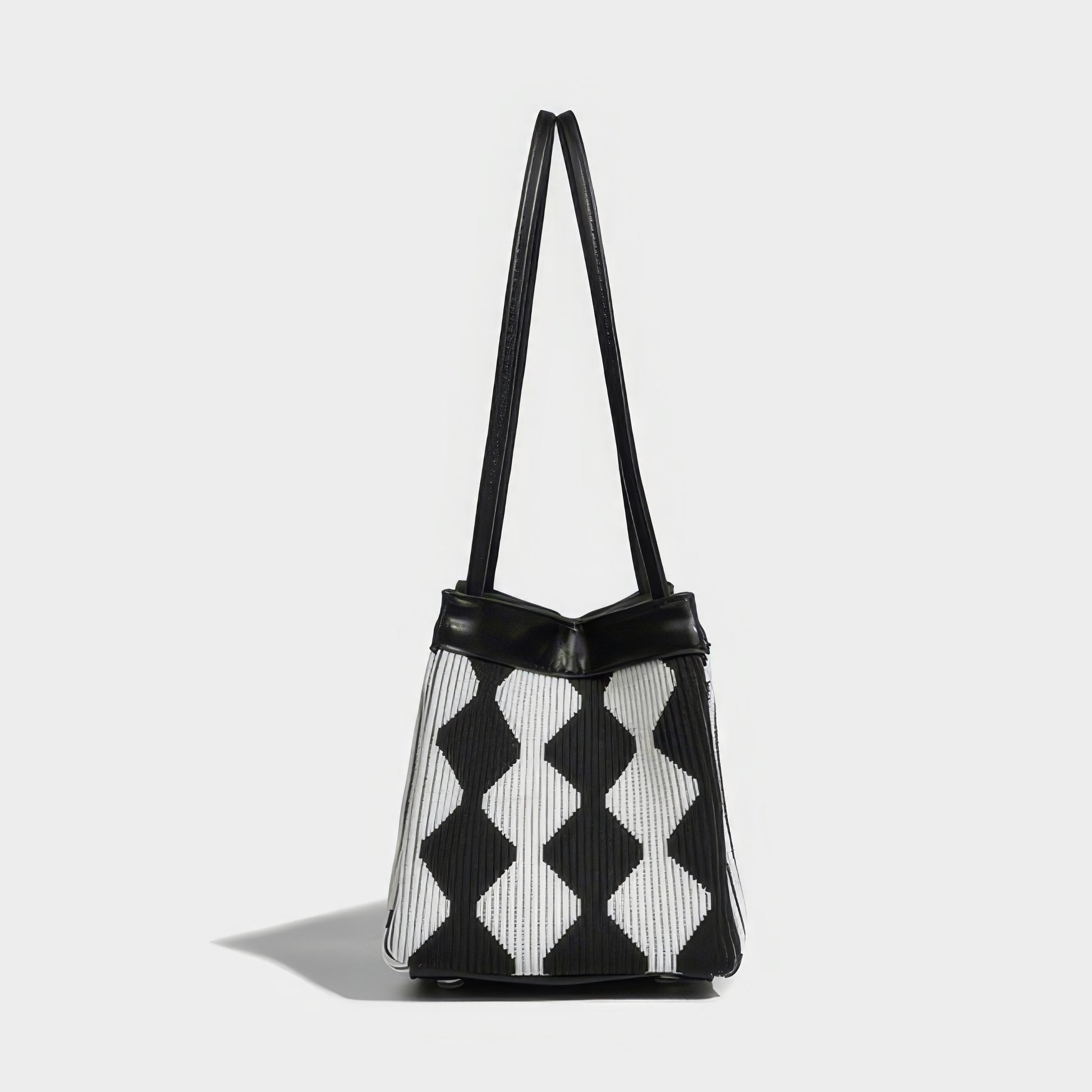 Wavy Checkered Knit Shoulder Bag