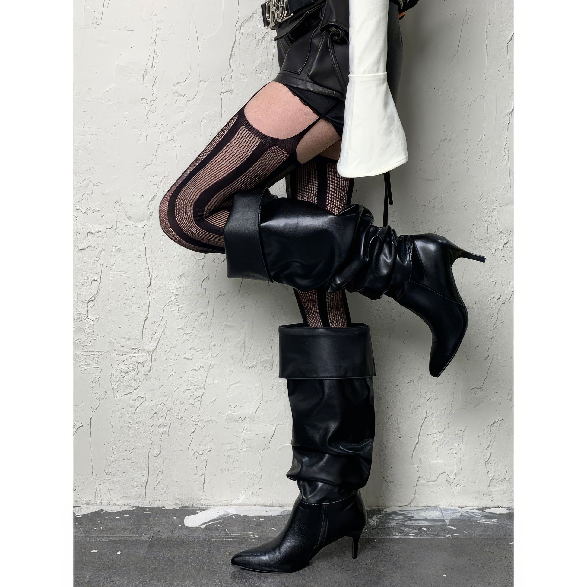 Vertical Mesh Stripe Garter Tights