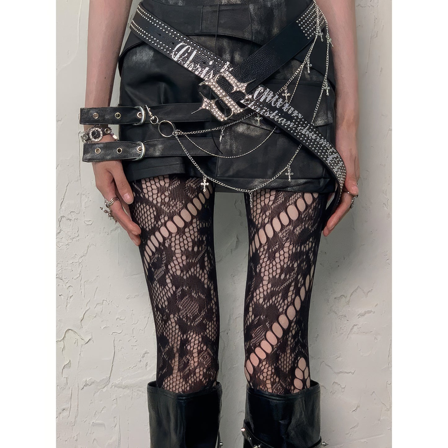 Cutout Floral Lace Mesh Tights