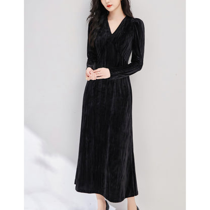 Velvet V-Neck Long Sleeve Maxi Dress