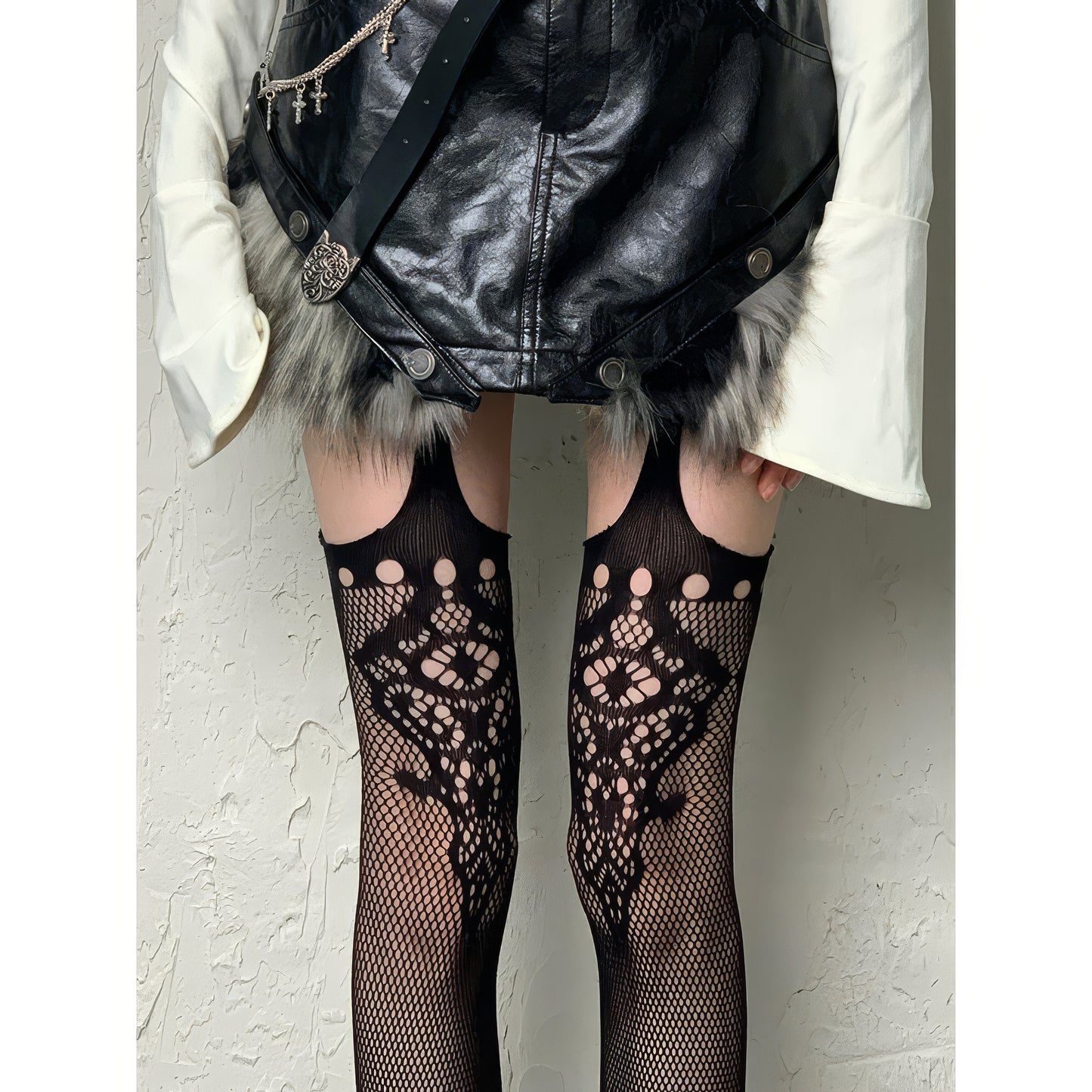 Ornate Cutout Lace Mesh Tights