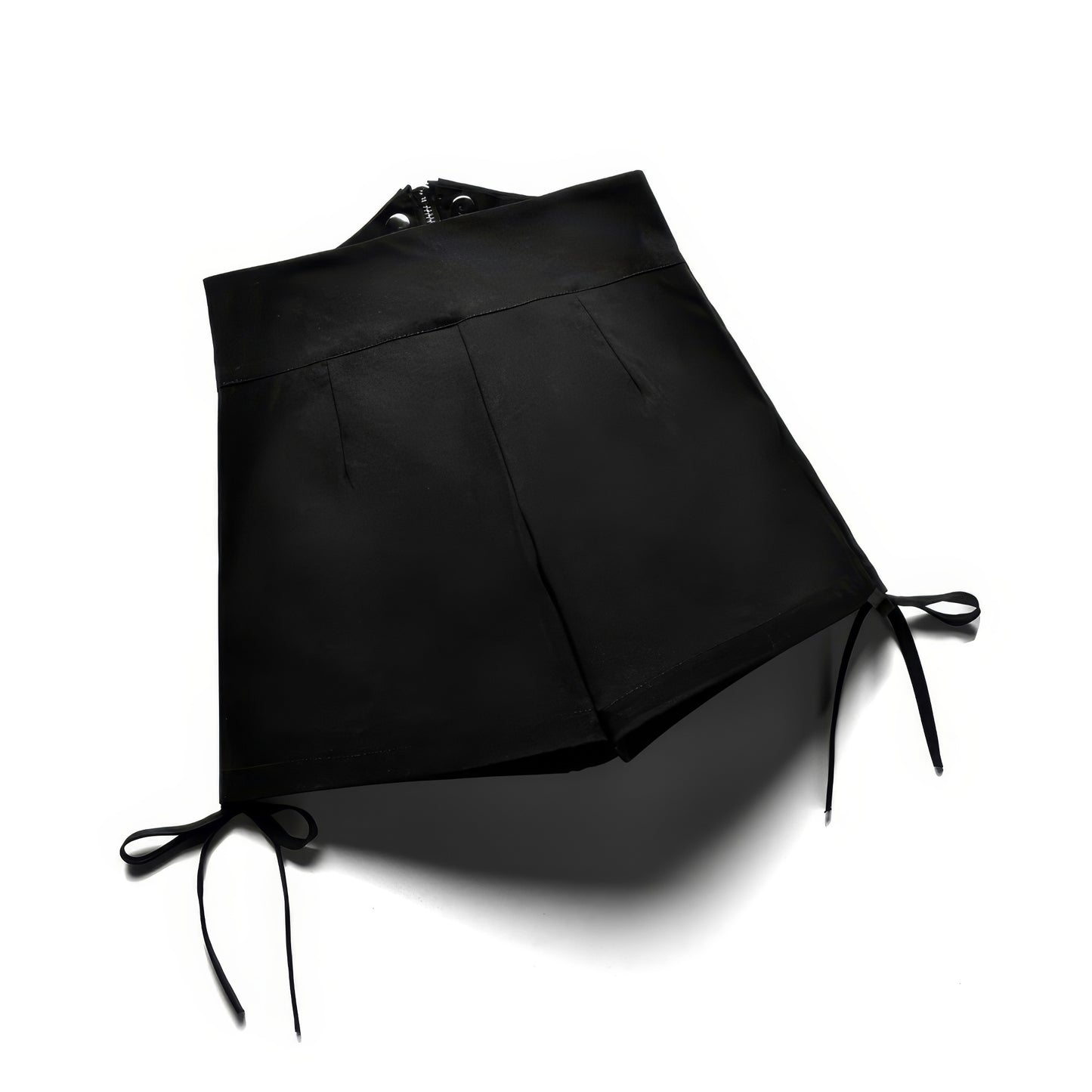 Front Zip V-Waist Ruched Black Shorts