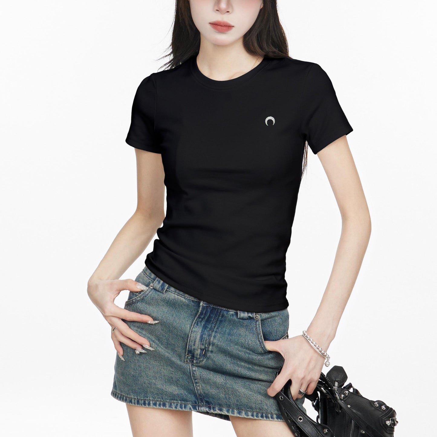 Slim Fit Minimal Logo T-Shirt