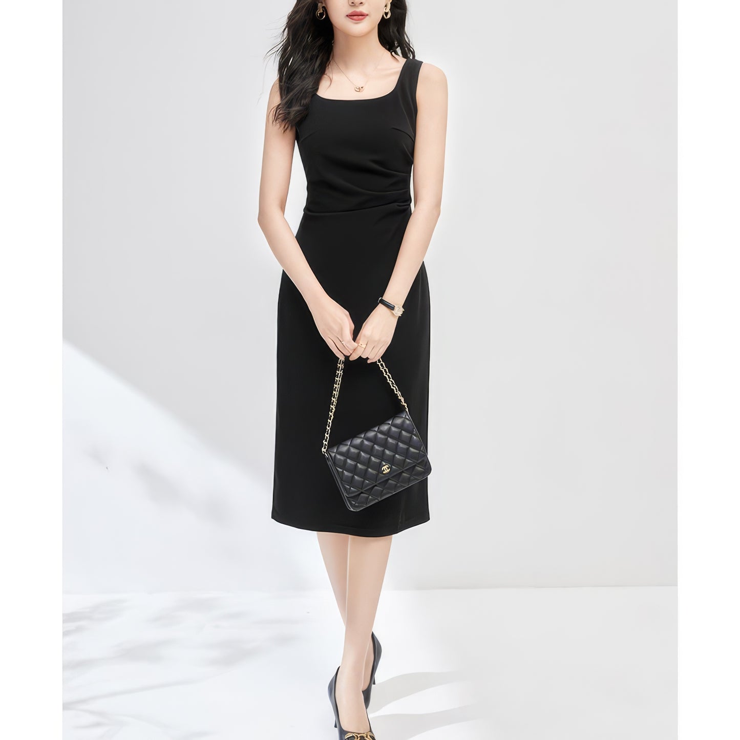 Scoop Neck Sleeveless Black Midi Dress