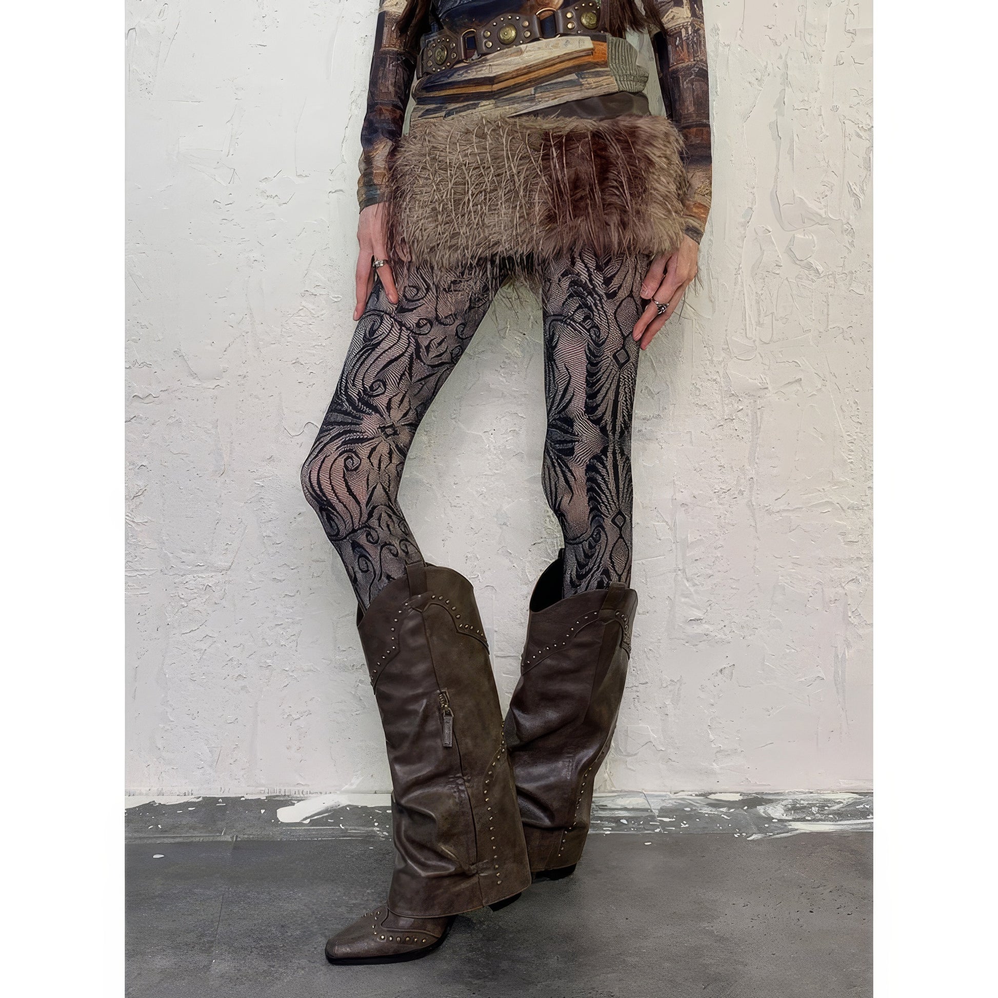 Baroque Leaf Mesh Pattern Tights