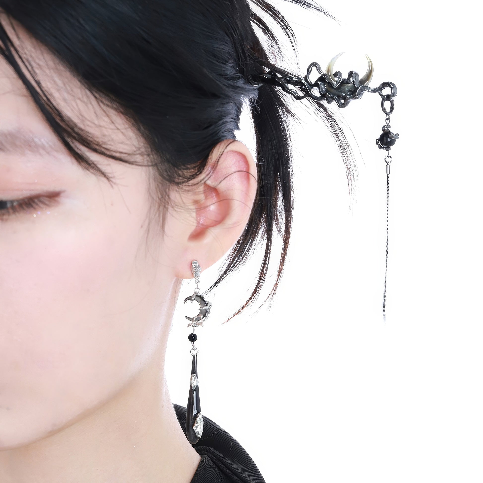 Moon Horn Black Hair Stick