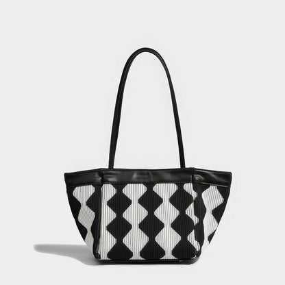 Wavy Checkered Knit Shoulder Bag