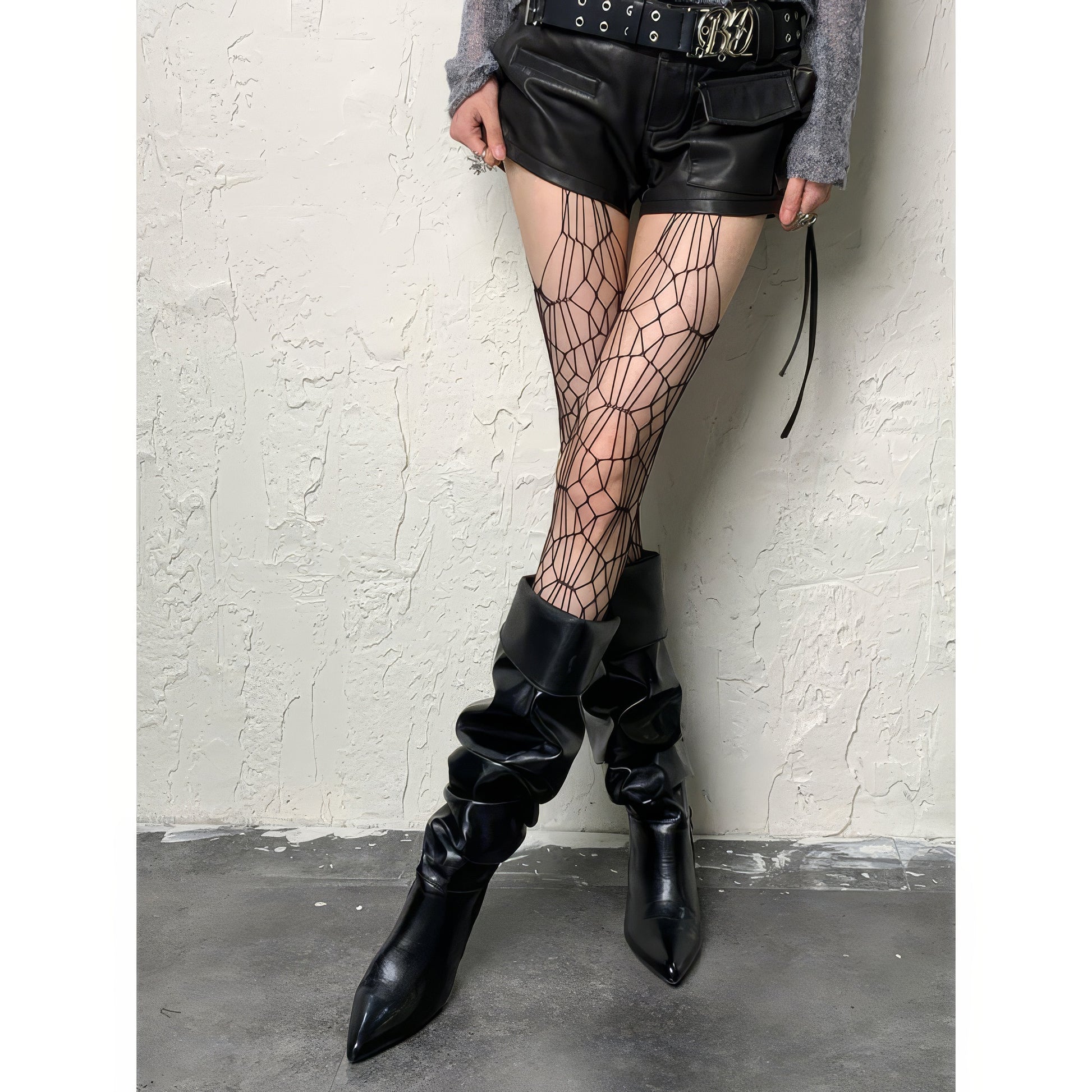 Geometric Web Mesh Tights