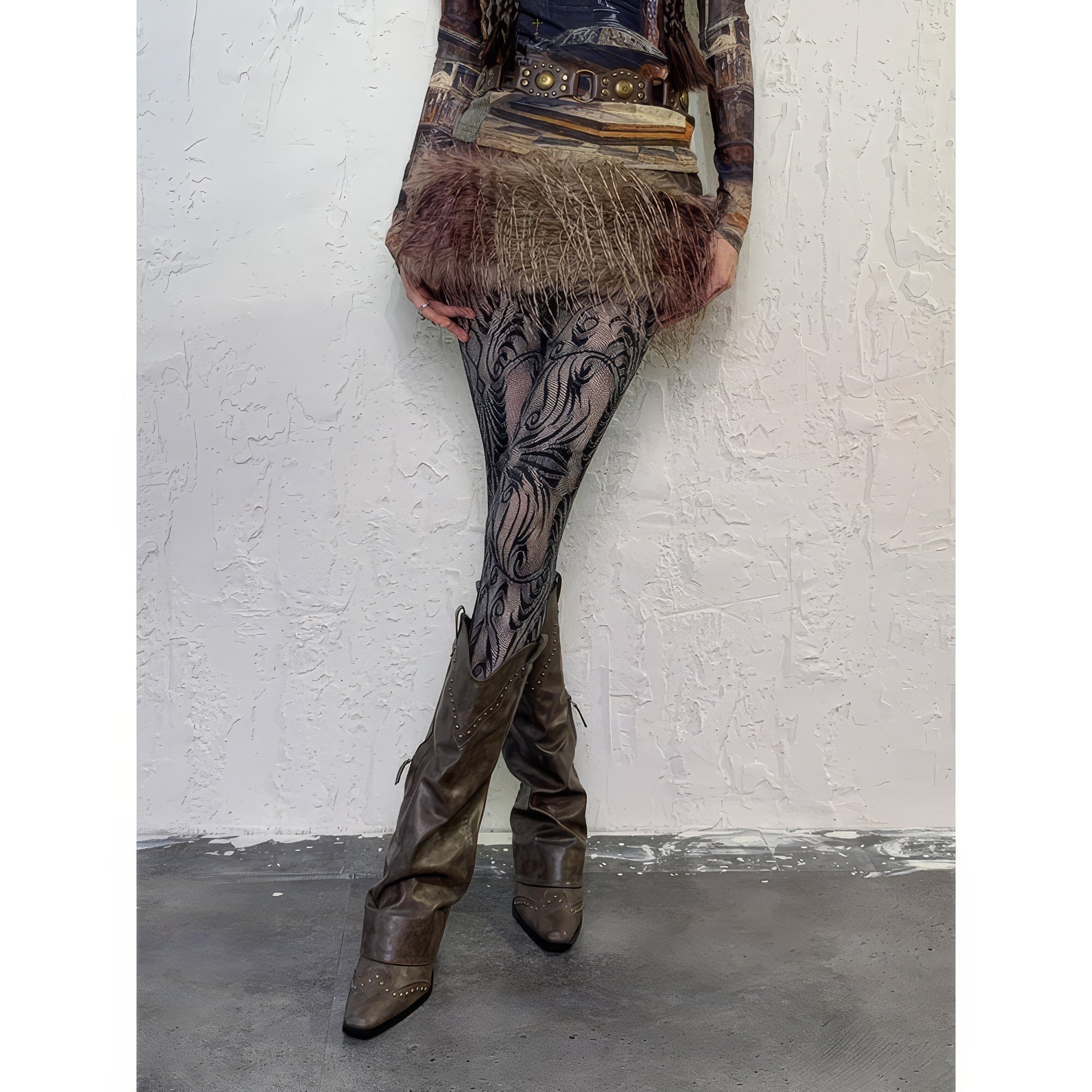 Baroque Leaf Mesh Pattern Tights