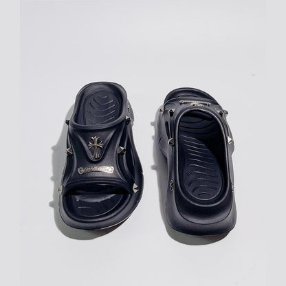 Studded Cyber Platform Slides