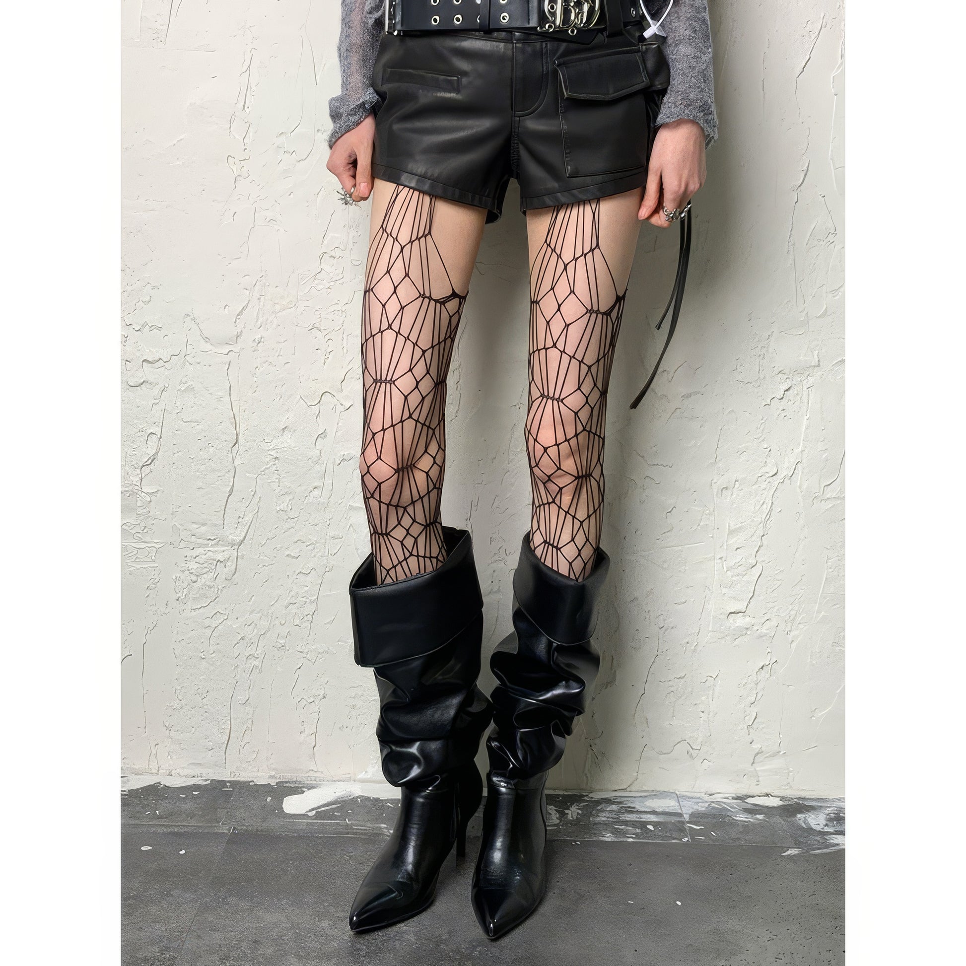Geometric Web Mesh Tights