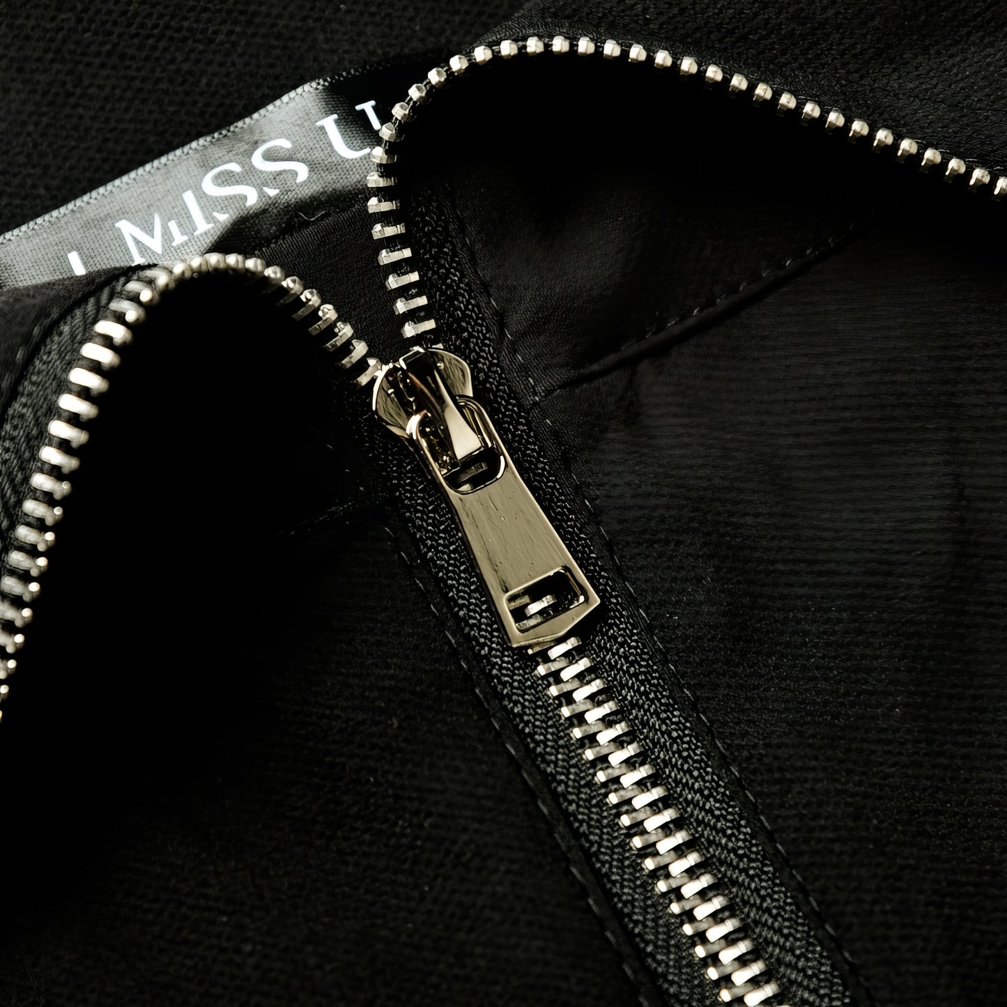 Front Zip V-Waist Ruched Black Shorts