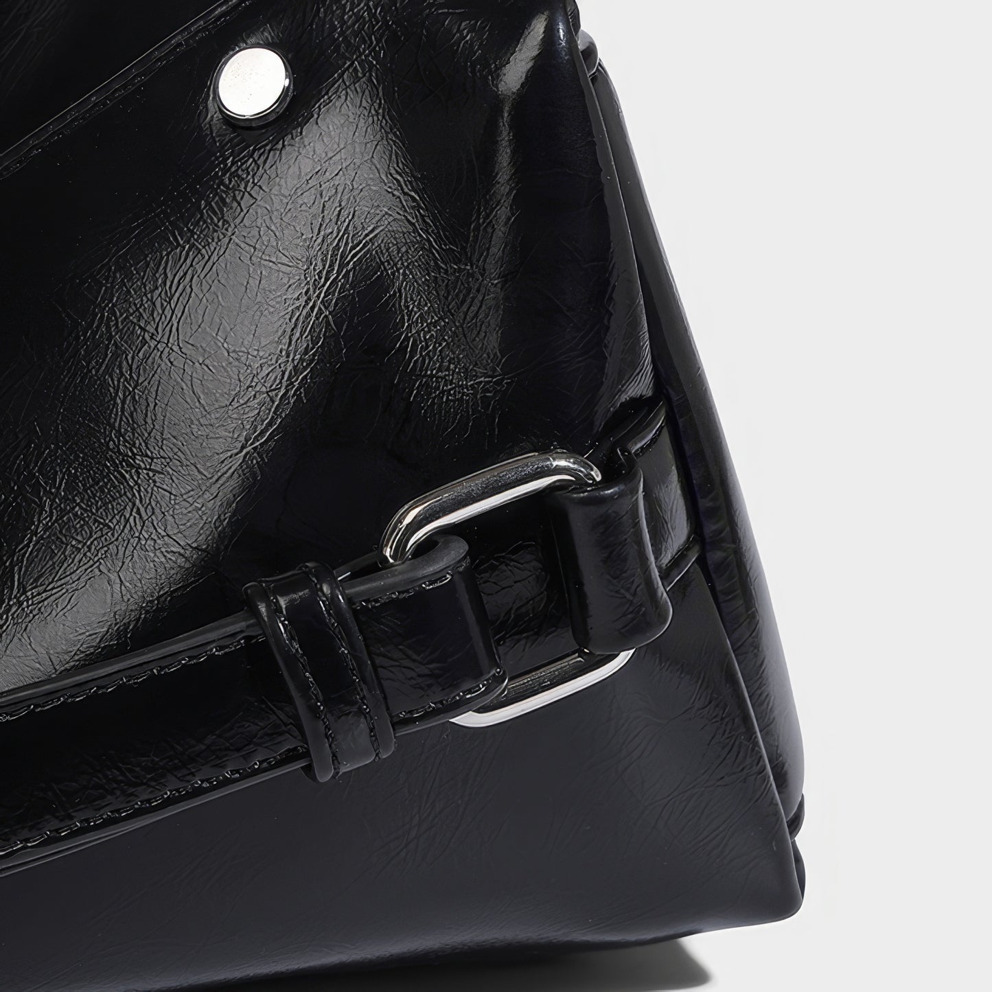Chain Detail Soft Leather Shoulder Bag