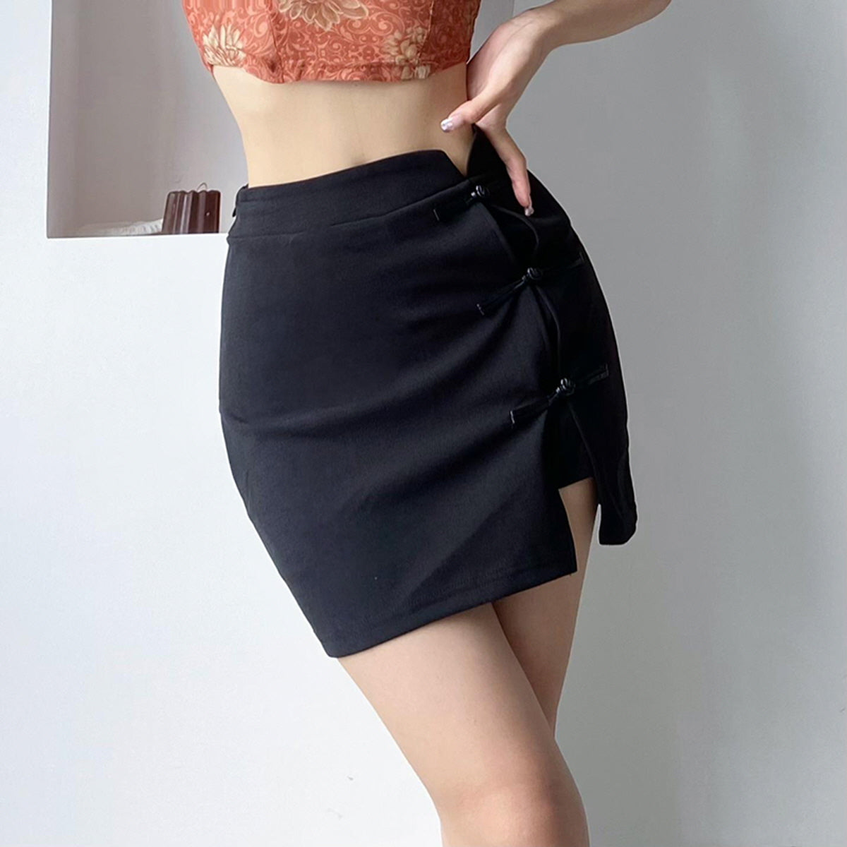 Frog Closure Slit Mini Skirt