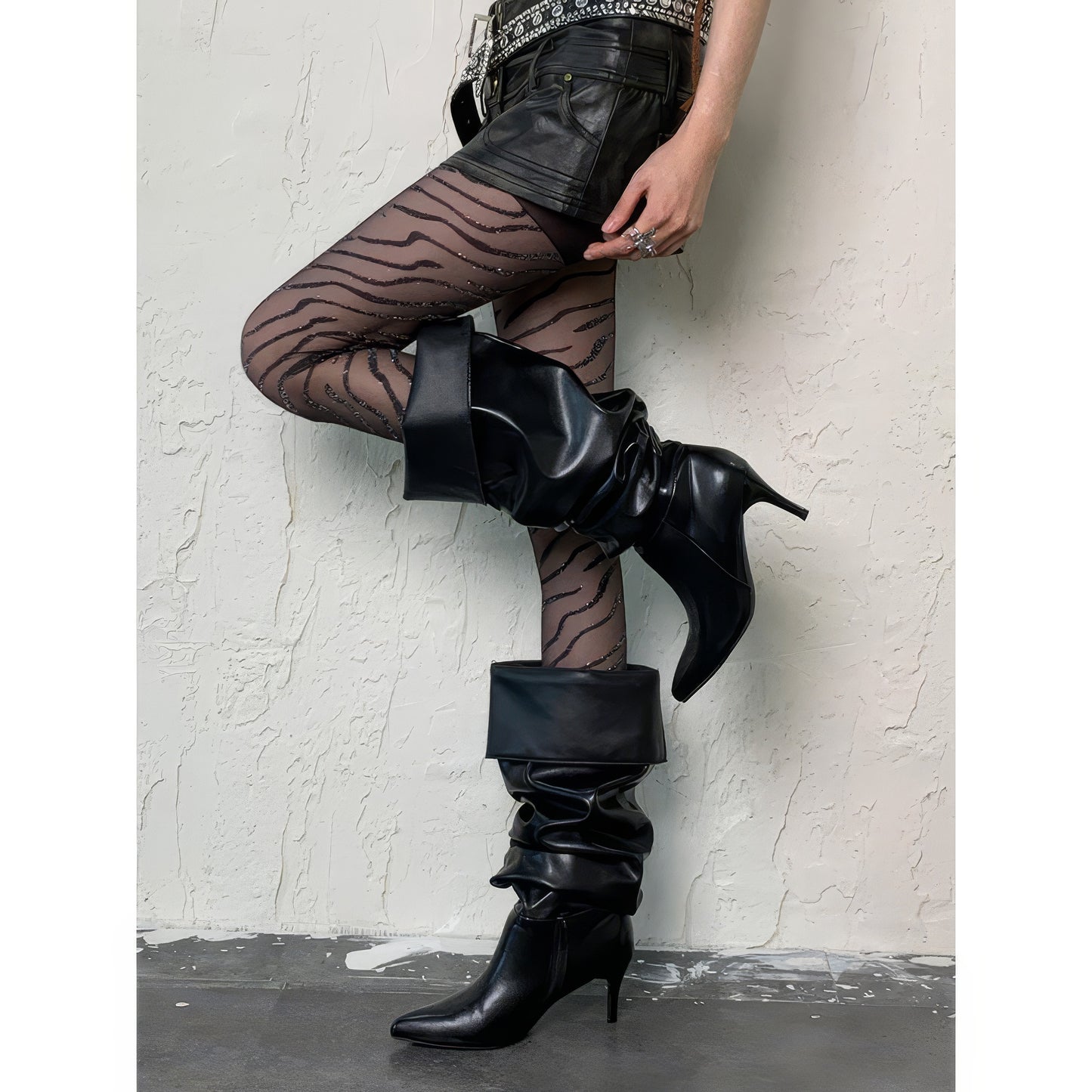 Sheer Glitter Zebra Pattern Tights